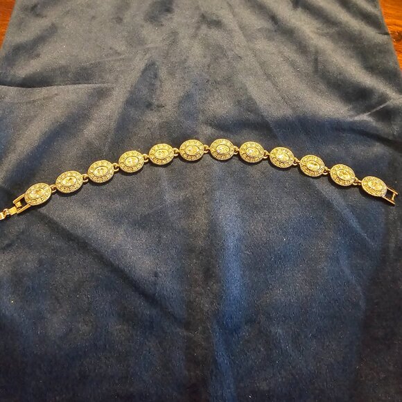 CaroLee Silver Bracelet - Picture 4 of 5